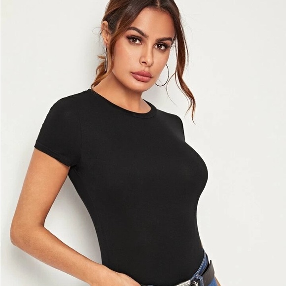 LAST CHANCE | Black Slim Fit Tee - Picture 3 of 5